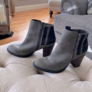 Womens Sugar booties size 8 1/2 medium, grey suede with black accents